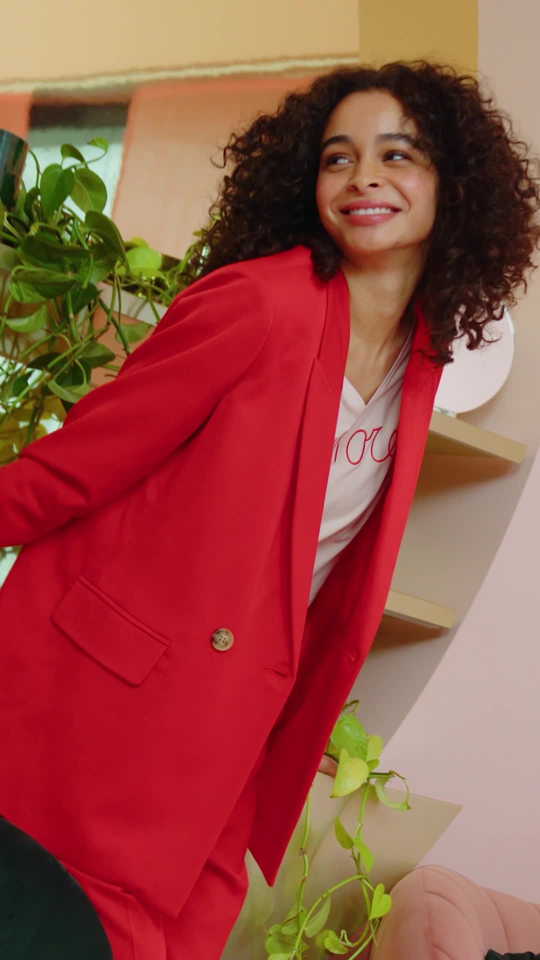 Short video thumbnail